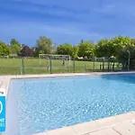 Zecamping 3 Etoiles Piscine Animaux Acceptes Chalet *