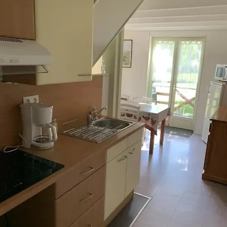 Zecamping 3 Etoiles Piscine Animaux Acceptes 木屋 Montaut (Pyrenees-Atlantiques)