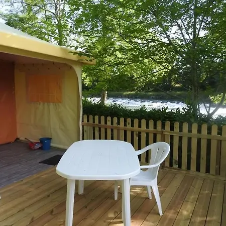 木屋 Zecamping 3 Etoiles Piscine Animaux Acceptes Montaut (Pyrenees-Atlantiques)